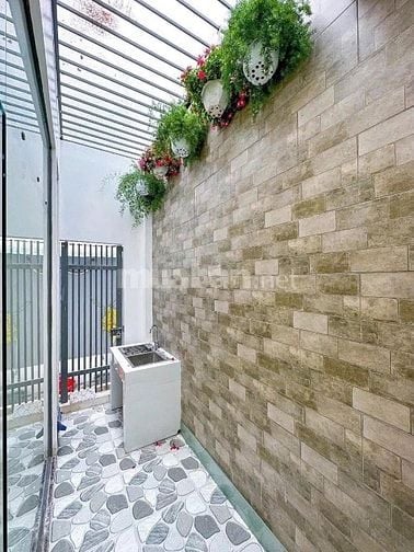 Thanh lý nhà hẻm 1/ gần KCN Cầu Tràm giá 850tr.