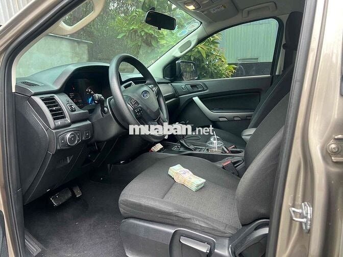 Bán Ford Ranger 2020- số tự động -1 cầu- nhập thái