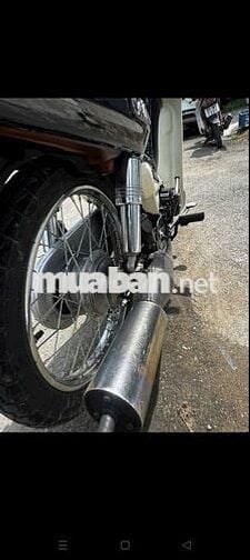 Xe máy Suzuki GZ 150 màu đen mới