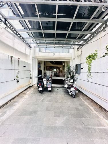 Bán nhanh Biệt thự phố nội thất cao cấp