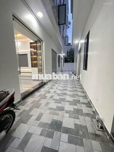 N2722. CHO THUÊ NHÀ NGÕ ĐÌNH ĐÔNG 4 NGỦ ĐỒ CƠ BẢN