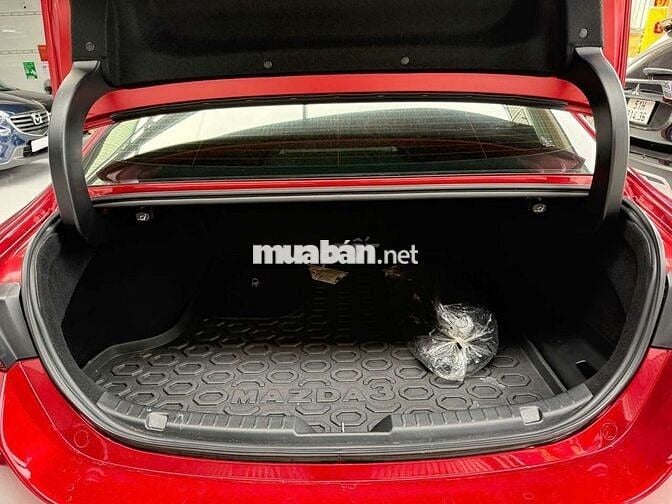 Mazda 3 bản 1 5L luxury