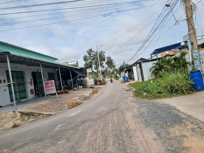 Cần bán gấp lô 5x30 full thổ cư, xã Suối Đá-Dương Minh Châu, chỉ 350tr