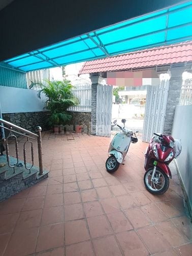 CHO THUÊ NHÀ MẶT TIỀN ĐƯỜNG - KHU KIẾN THIẾT - HIỆP PHÚ. QUẬN 9