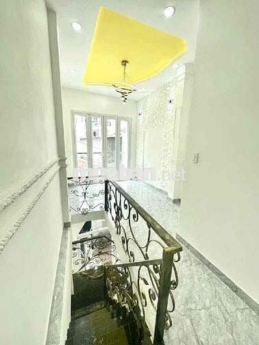 BÁN NHÀ Q4 - nở hậu - cách mặt tiền 50m - khu dân cư hiện hữu