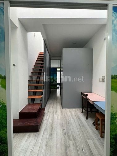 Bán nhà mới đẹp 2 tầng đường Huỳnh Văn Bánh 49m2 giá 8,9 tỷ.
