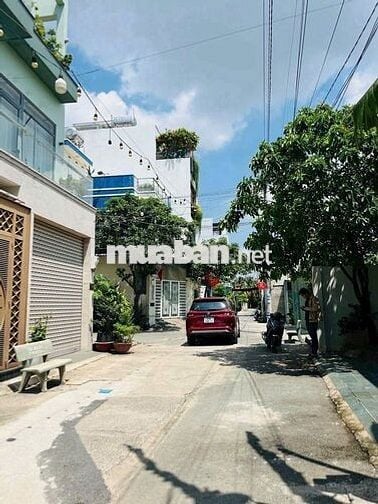 Bán lô góc hẻm 301 Vườn Lài, DT: 4,8x17m. (82m2). Full thổ cư. Xây cao