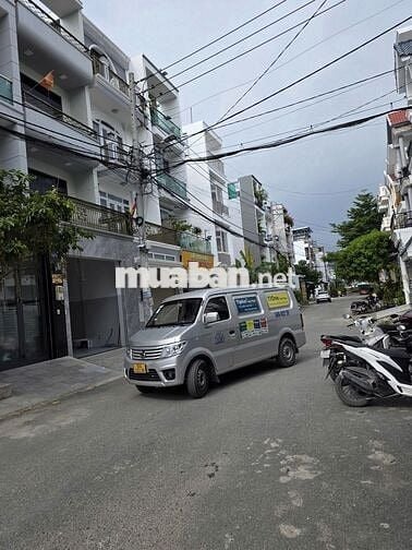 🏠 CHO THUÊ NHÀ MỚI XÂY 1 TRỆT 2 LẦU + TUM, ĐƯỜNG 12M RỘNG  TT NHÀ BÈ