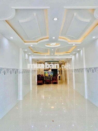 Cho thuê mặt tiền 4 lầu đường 3 tháng 2