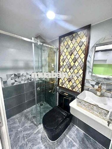 BÁN NHÀ Q4 - nở hậu - cách mặt tiền 50m - khu dân cư hiện hữu