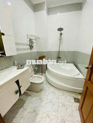 Nhà 200m2 mới đẹp trệt lầu KDC 91B