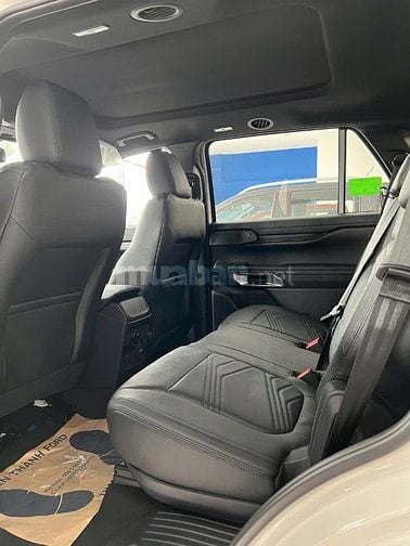 Ford Everest 2025 2.0L 4x4AT đen 