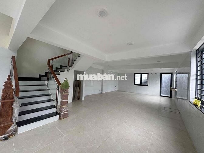 Cho thuê nhà mới xây Đặng Thuỳ Trâm, p13. DT: 6x20m. Giá 43tr/tháng