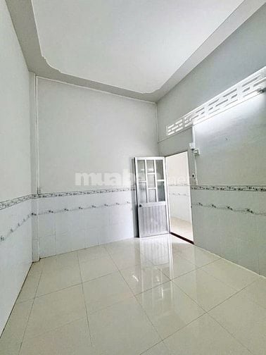 Ngộp bán gấp nhà Hồ Văn Tắng, Tân Phú Trung, Củ Chi, 140m2, 790 Triệu