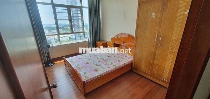 CHO THUÊ CHUNG CƯ CENTRAL GARDEN Q1 - 2PN 2WC NỘI THẤT ĐẸP -- GIÁ 14TR