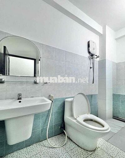 🏘️ CĂN HỘ BAN CÔNG TÁCH BẾP Q1