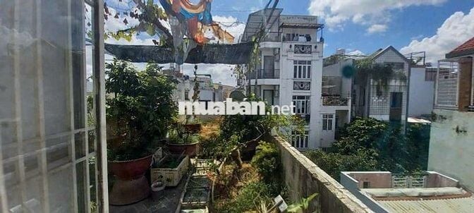 Nhà mặt tiền  căn góc Nhất Chi Mai, Tân Bình, DT 72m2,  4 tầng, sổ A4