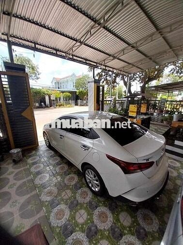 2021 1.4 MT ban đu - 128000 km