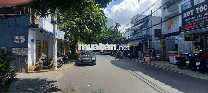 Nhà mặt tiền  căn góc Nhất Chi Mai, Tân Bình, DT 72m2,  4 tầng, sổ A4