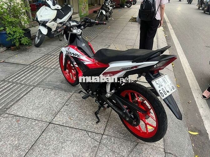 Honda sonic 150 2019 mới 90% Bstp chính chủ