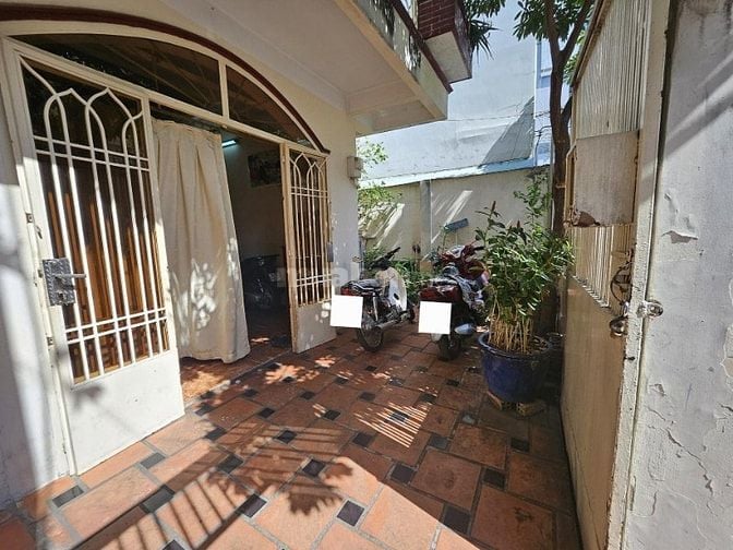 Bán Biệt Thự HXH Lê Quang Định P11 Quận B.Thạnh CHỈ NHỈNH 12TỶ 