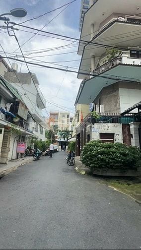 Bán nhà chính chủ lâu năm, khu vực VIP của quận Gò Vấp, hẻm ô tô