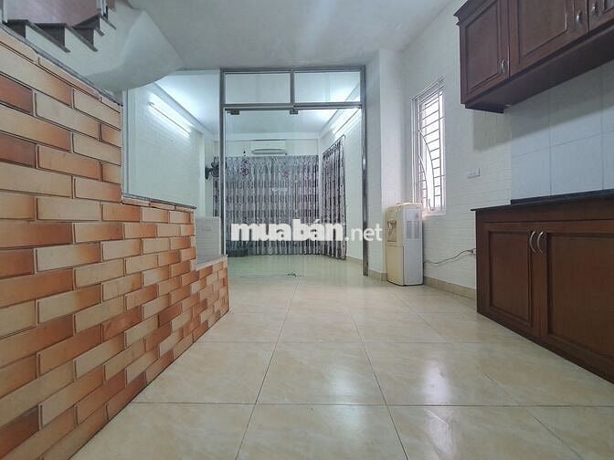 Nhà kết hợp VP  4 tầng chính chủ tại 71 phố Việt Hưng Long Biên Hà Nội