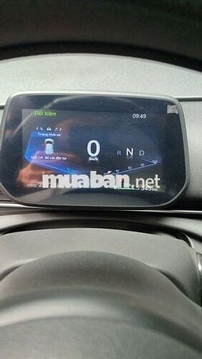 Ô tô điện VinFast VF 5 màu đỏ thuê pin