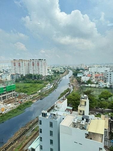 Cần Cho Thuê Căn Hộ Chung Cư Lầu Cao, View Đẹp