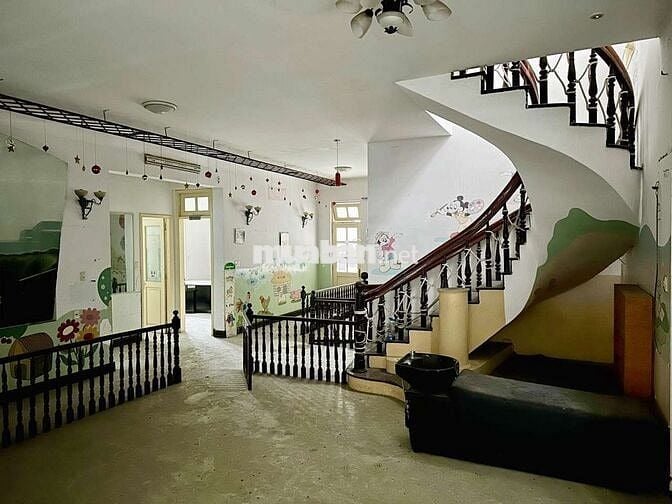 CHO THUÊ BIỆT THỰ CAO CẤP – KHU VIP NGUYỄN VĂN ĐẬU, PHÚ NHUẬN