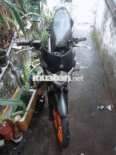 Suzuki rader êm kien zin êm gia re hôp lê