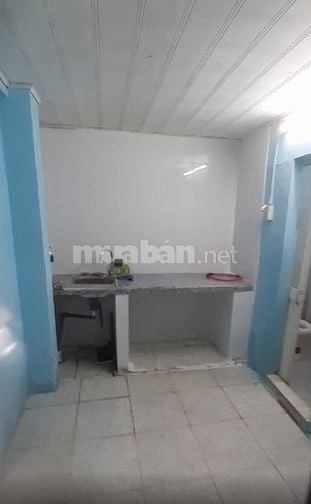 CHO THUÊ MẶT BẰNG HẼM LỚN-  QUẬN 3