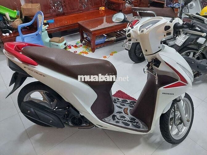 Vision trắng 2019 nữ chạy kỹ