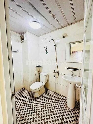 Bán chung cư cao cấp Thạch Bàn, căn góc, 3 ngủ, 108m2 gần BigC LB