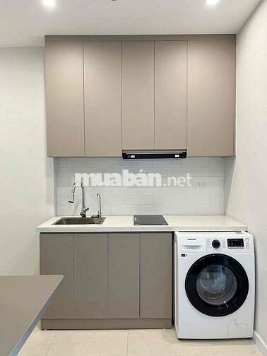 Khai trương căn hộ 2 phòng ngủ ban công ngay Phạm Văn Đồng