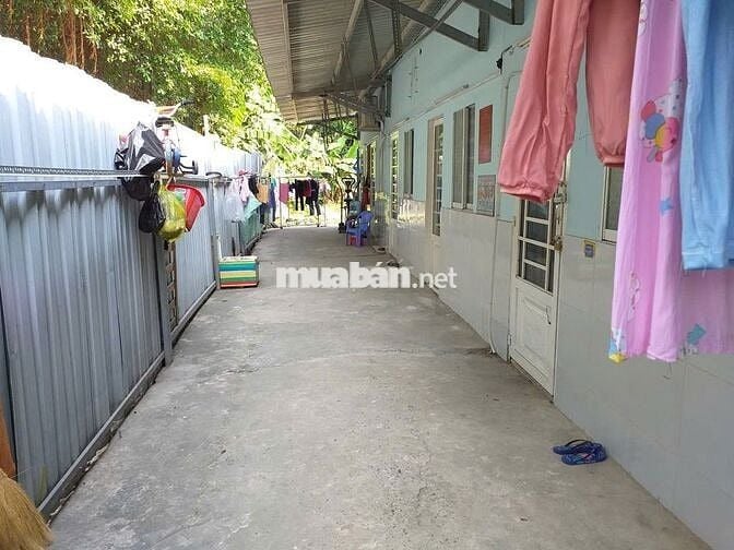 Phòng sân vườn 32m wifi free gân chợ Hiệp bình