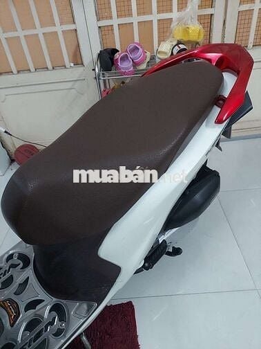 Vision trắng 2019 nữ chạy kỹ