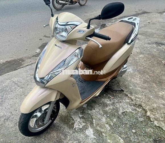 laed 125cc đk:12-2013 xe còn rất đẹp !