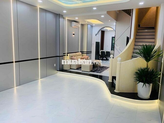 💥Nhà Phố Xinh Mới Xây 5x18 3 Lầu Gần Trường Cấp 3 Bà Điểm