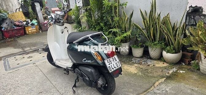 Xe tay ga Crea Scoopy 50cc màu xanh trắng