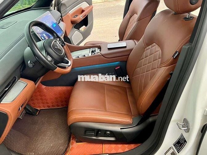 Vf9 mua pin  2023 Plus - 73000 km