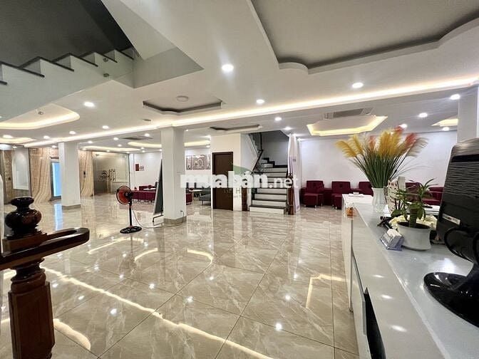 CHO THUÊ TOÀ NHÀ SIÊU RỘNG 15 PHÒNG KHU HÀ QUANG 2 GIÁ 100 TRIỆU