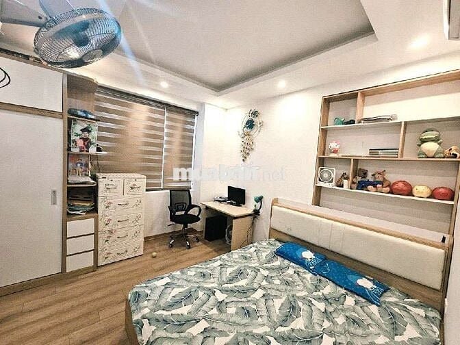 KĐT RESCO Lô góc,100m²,3PN - Full Nội Thất - View Công viên Hoà Bình