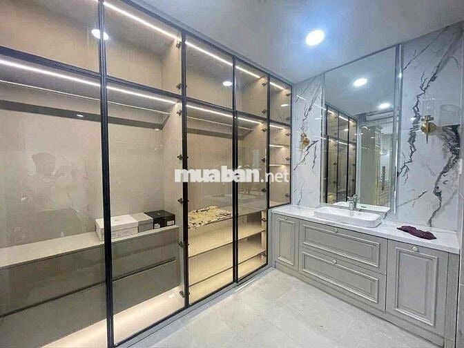 Cần cho thuê nhà ( hoặc bán ) nhà trống đầy đủ nội thất cao cấp