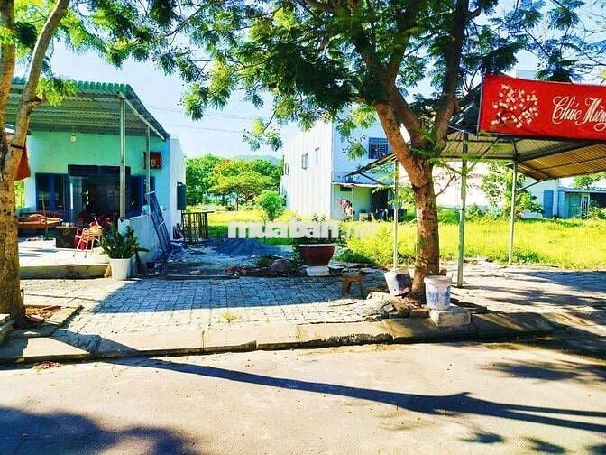 🟥🟥 ĐỐI LƯNG ĐƯỜNG NGUYỄN TẤT THÀNH ĐƯỜNG 33M - SẠCH ĐẸP