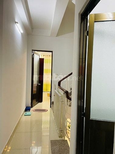 BÁN NHÀ HUỲNH VĂN BÁNH - PHÚ NHUẬN