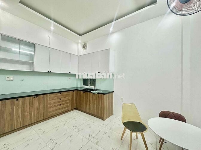 🏙️Cho Thuê Nhà Mặt Tiền Hẻm Xe Hơi Ngay Nguyễn Xí Quận Bình Thanhh✨