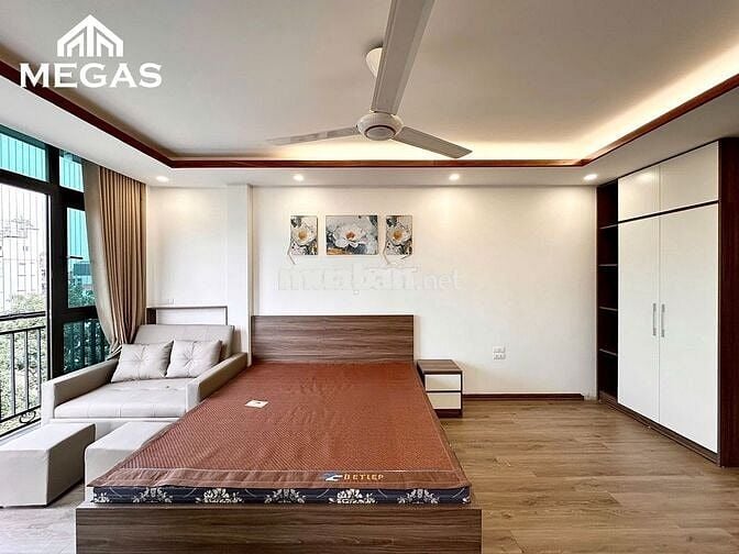 STUDIO – FULL NỘI THẤT – BAN CÔNG NGAY HỒ TÂY
