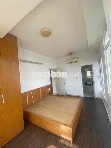 Chính Chủ Ban Gấp căn Hộ Hoa Sen 64m2 2PN 2WC