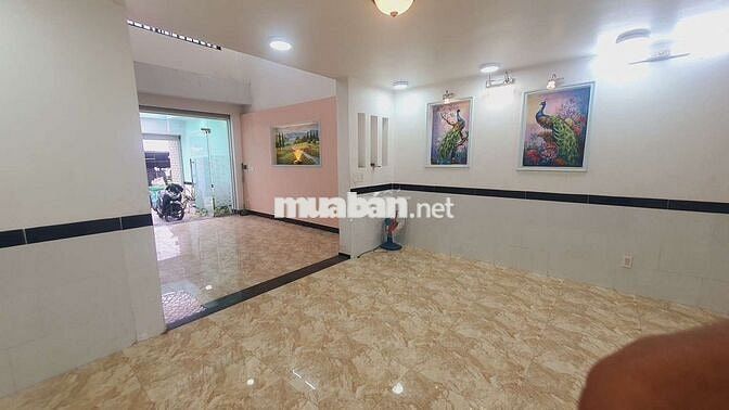 Nhà rộng rãi mát mẻ yên tĩnh trẻ nhỏ ( THƯƠNG LƯỢNG KHÁCH THIỆN CHÍ )